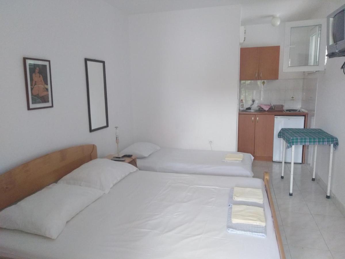 Apartments Mrvaljevic Petrovac Extérieur photo