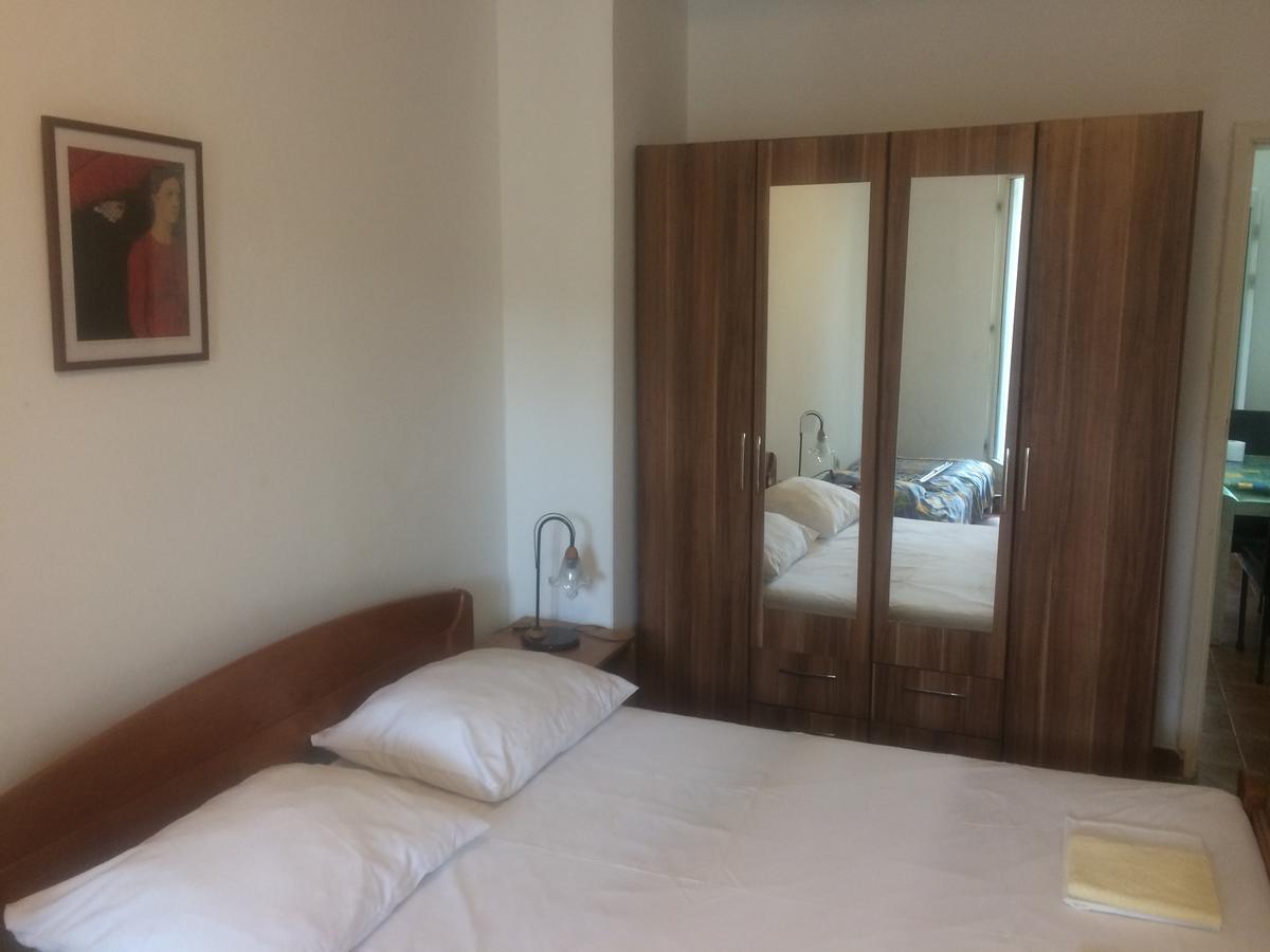 Apartments Mrvaljevic Petrovac Extérieur photo