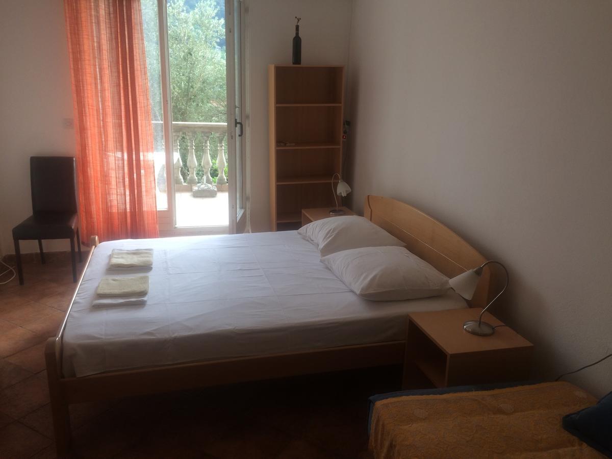 Apartments Mrvaljevic Petrovac Extérieur photo